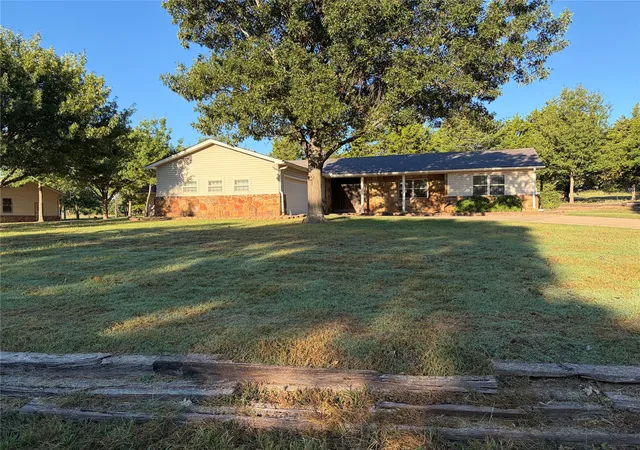 Photo 1 of Sale Pending at 518 Fox Run Ct, Mannford, OK 74044 | MLS# 2636709 | Listing updated on 2026-10-08