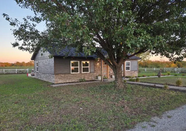Photo 1 of Single family home for sale at 120009 South 4060, Eufaula, OK 74432 | MLS# 2636668 | Listing updated on 2026-10-08