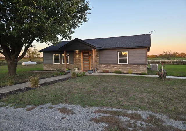 Photo 2 of Single family home for sale at 120009 South 4060, Eufaula, OK 74432 | MLS# 2636668 | Listing updated on 2026-10-08
