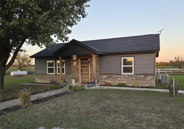 Photo 3 of Single family home for sale at 120009 South 4060, Eufaula, OK 74432 | MLS# 2636668 | Listing updated on 2026-10-08