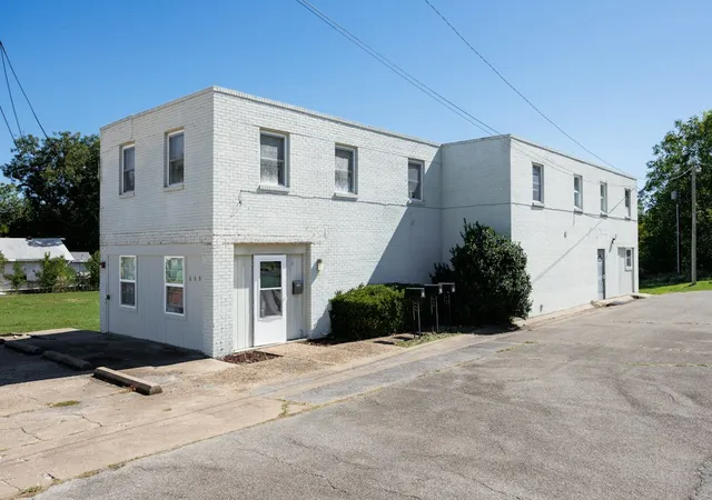 Photo 1 of Multi family home for sale at 609 East 11th, Bartlesville, OK 74003 | MLS# 2636601 | Listing updated on 2026-10-08