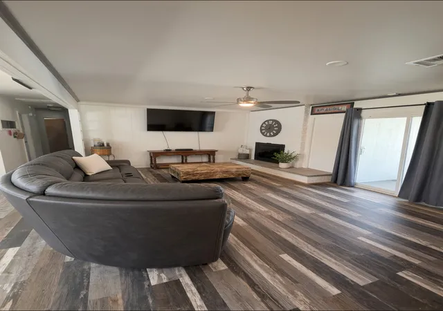 Photo 4 of Single family home for sale at 1282 S 103rd East Rd, Tulsa, OK 74128 | MLS# 2636705 | Listing updated on 2026-10-08