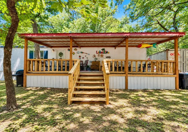 Photo 2 of Manufactured home for sale at 10716 Driftwood Rd, Kingston, OK 73439 | MLS# 2636763 | Listing updated on 2026-10-08