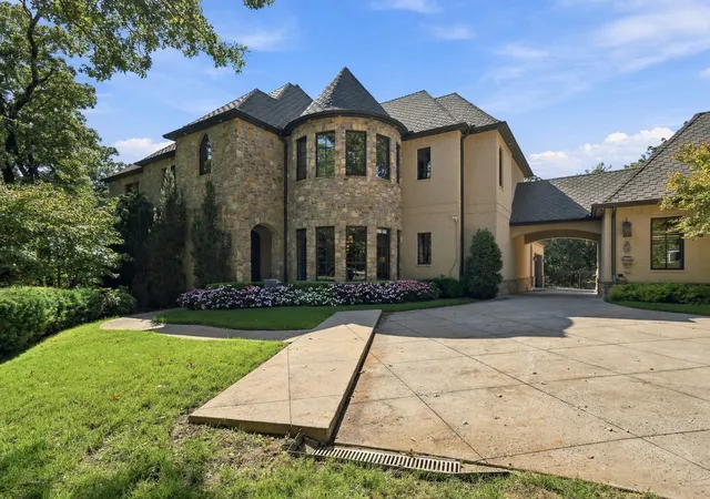 Photo 2 of Mansion for sale at 11416 S Louisville Pl, Tulsa, OK 74137 | MLS# 2636442 | Listing updated on 2026-10-08