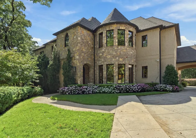 Photo 3 of Mansion for sale at 11416 S Louisville Pl, Tulsa, OK 74137 | MLS# 2636442 | Listing updated on 2026-10-08