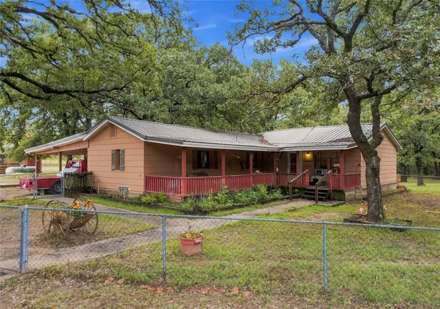 Photo 1 of Single family home for sale at 115027 N 3950 Road, Weleetka, OK 74880 | MLS# 2635470 | Listing updated on 2026-10-08