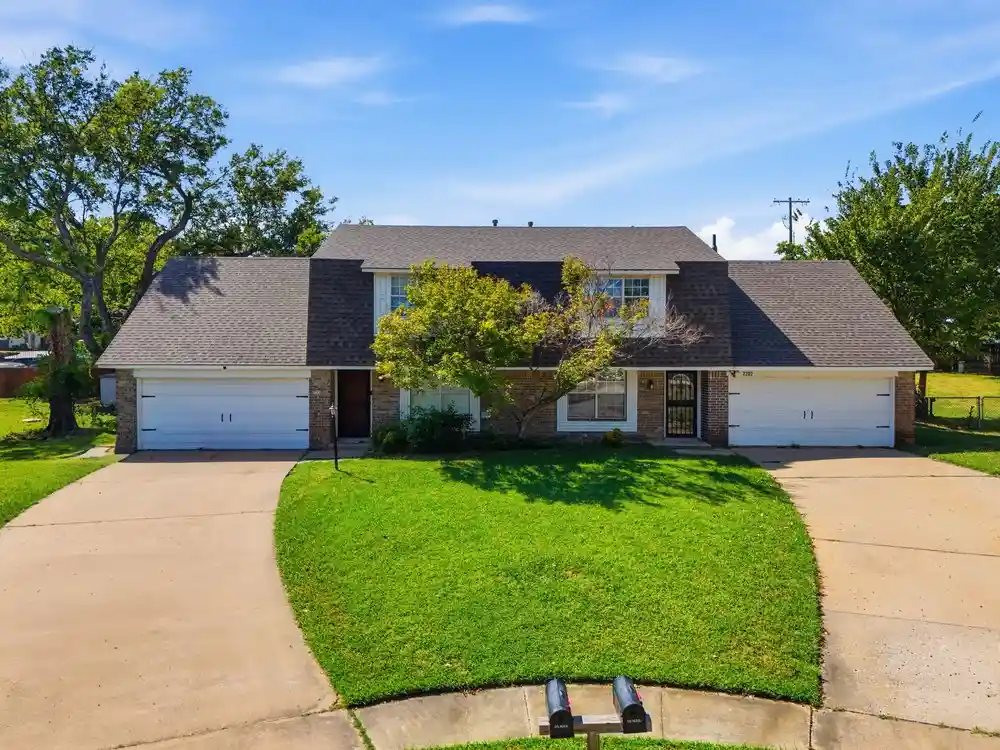 Listing Photo 1 - Condo for sale in 7202 S 66th E Ave located at 7202 S 66th E Ave, Tulsa, OK 74133 - Unit #7202 7204