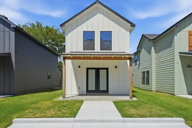Single family home for sale at 310 N Cincinnati Ave, Sperry, OK 74073 | MLS# 2636925