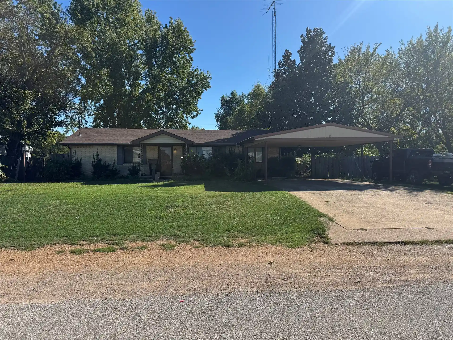 Photo 1 of Single family home for sale at 21529 Lebanon St, Lebanon, OK 73440 | MLS# 2636766 | Listing updated on 2026-10-14