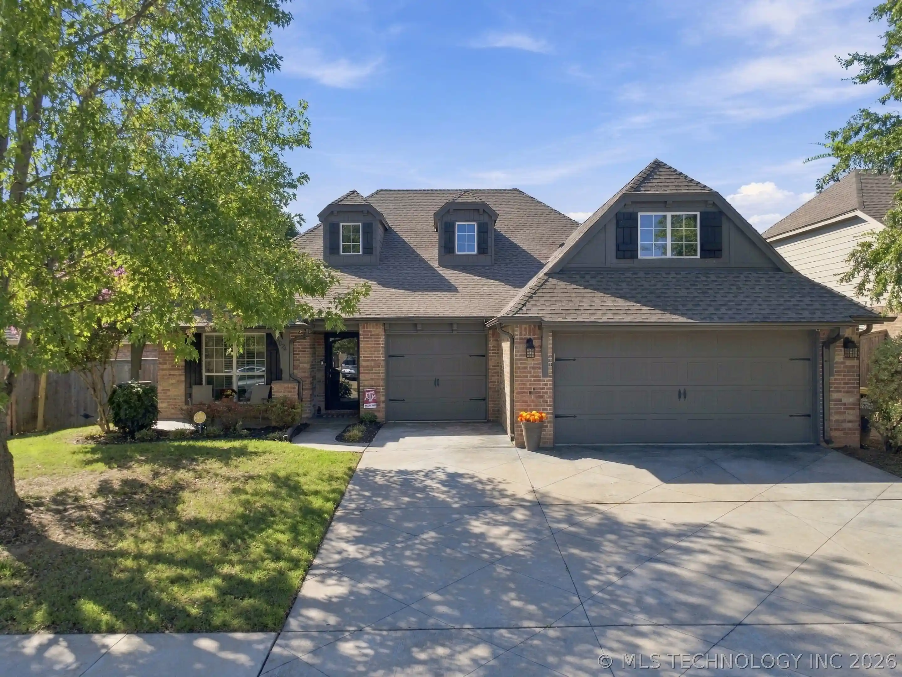 Photo 1 of Single family home for sale at 2024 E 133rd Court, Bixby, OK 74008 | MLS# 2636594 | Listing updated on 2026-10-27