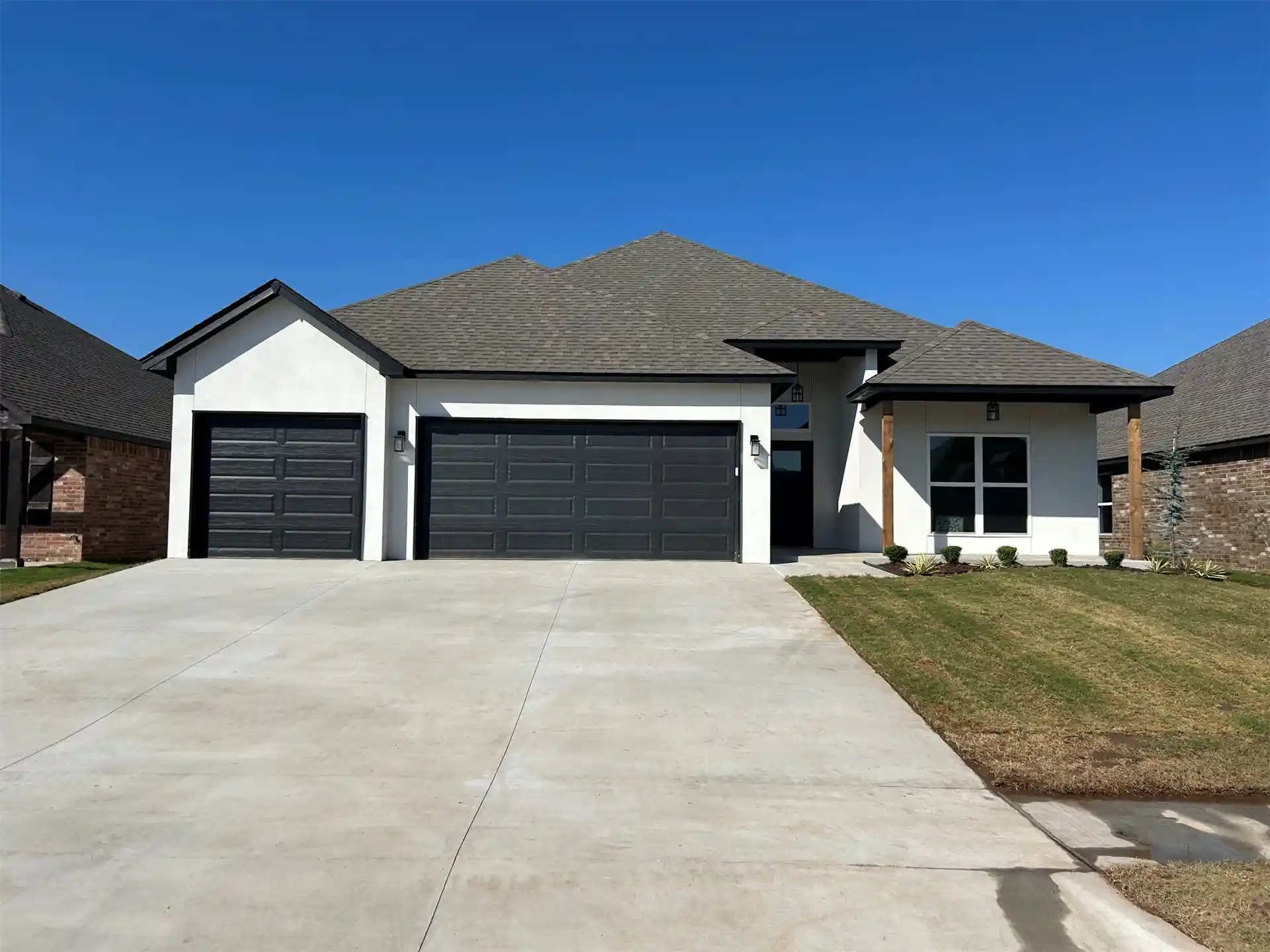 Photo 1 of Single family home for sale at 10405 E 132nd Street S, Bixby, OK 74008 | MLS# 2637044 | Listing updated on 2026-10-26