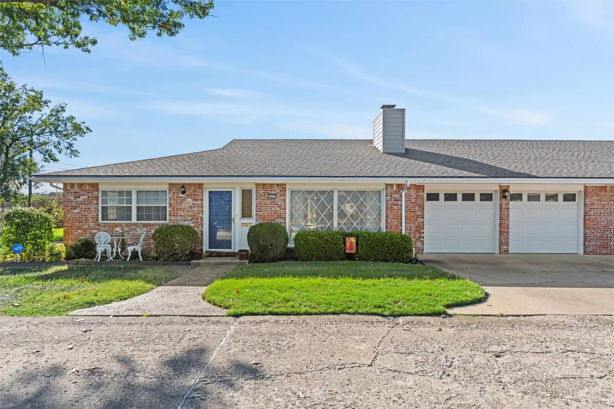 Photo 1 of Sale Pending at 1437 Swan Dr, Bartlesville, OK 74006 | MLS# 2636831 | Listing updated on 2026-10-14