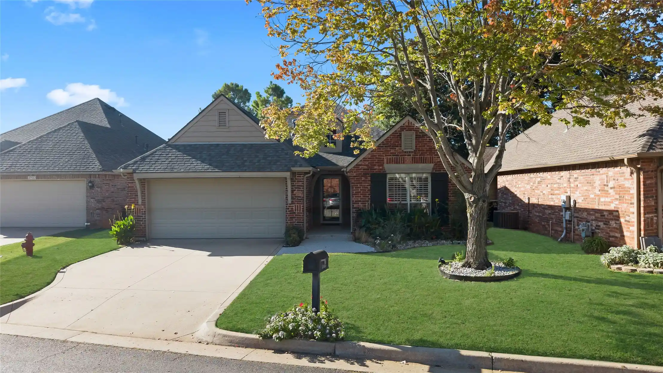 Single family home for sale at 3905 W Austin St, Broken Arrow, OK 74011 | MLS# 2636532