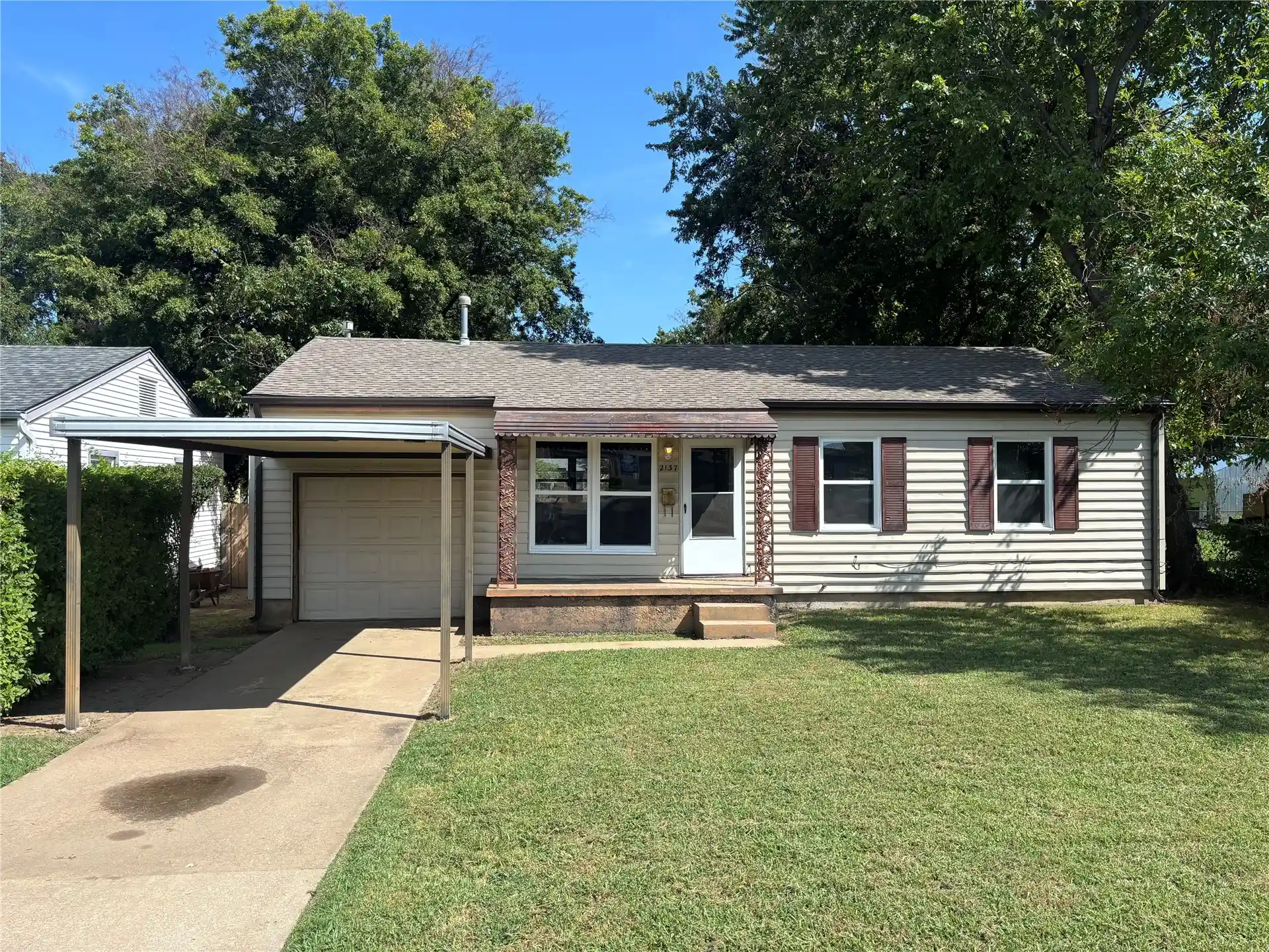 Photo 1 of Single family home for sale at 2137 E 28th Street N, Tulsa, OK 74110 | MLS# 2636694 | Listing updated on 2026-10-29