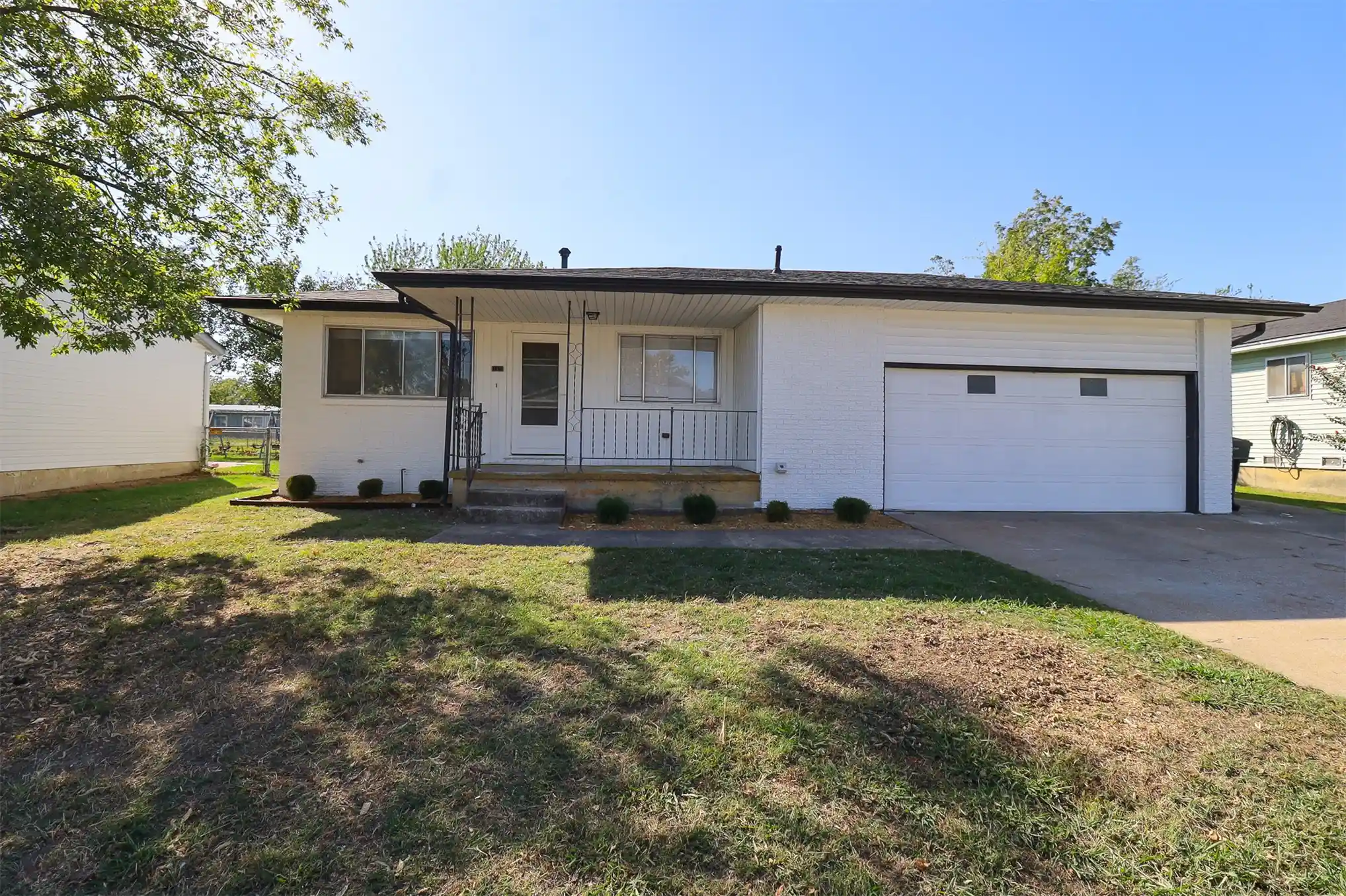 Photo 1 of Sale Pending at 810 N Dogwood St, Owasso, OK 74055 | MLS# 2637022 | Listing updated on 2026-10-16