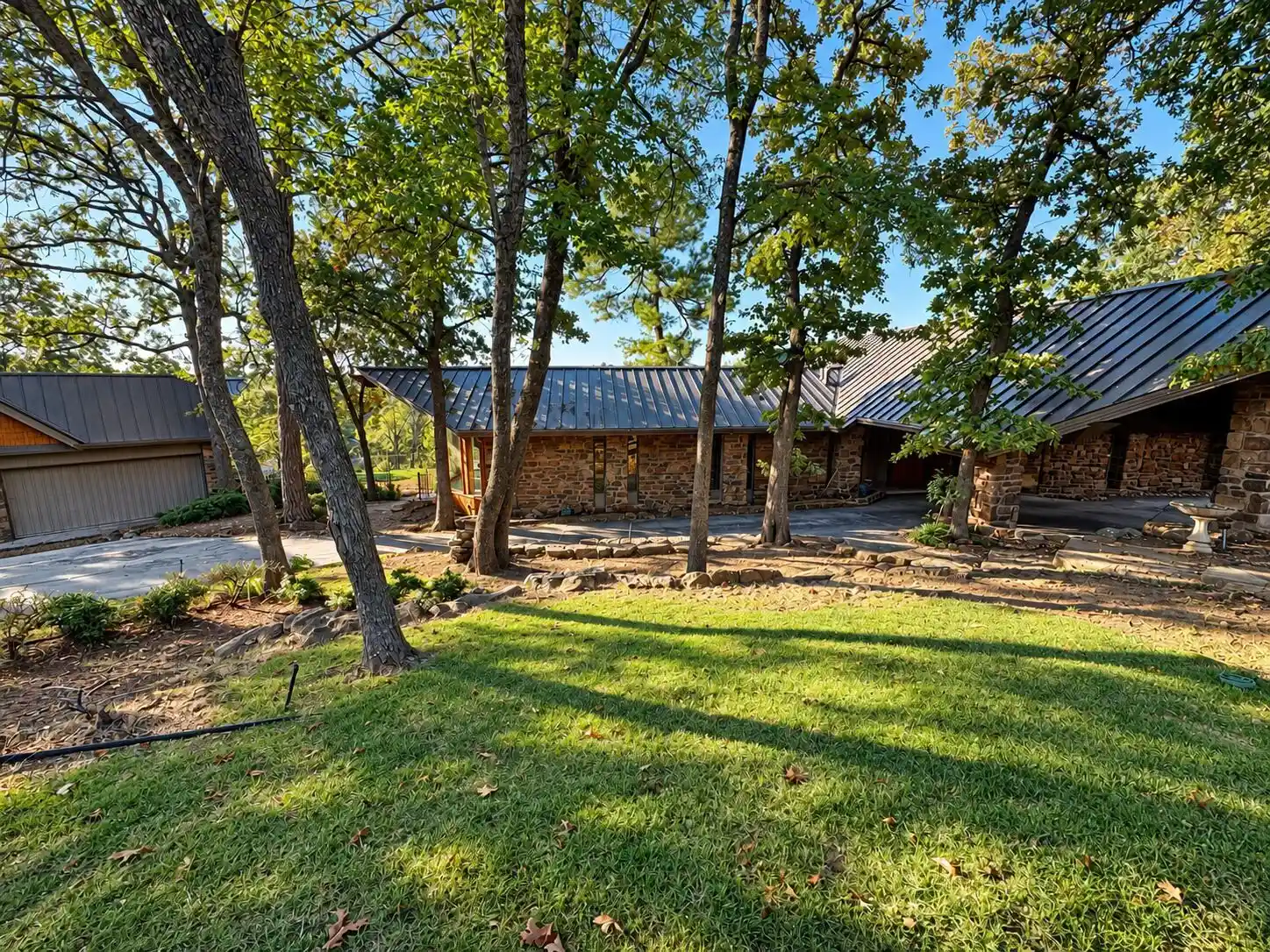 Photo 1 of Sale Pending at 4004 E 76th Street, Tulsa, OK 74136 | MLS# 2637097 | Listing updated on 2026-10-24