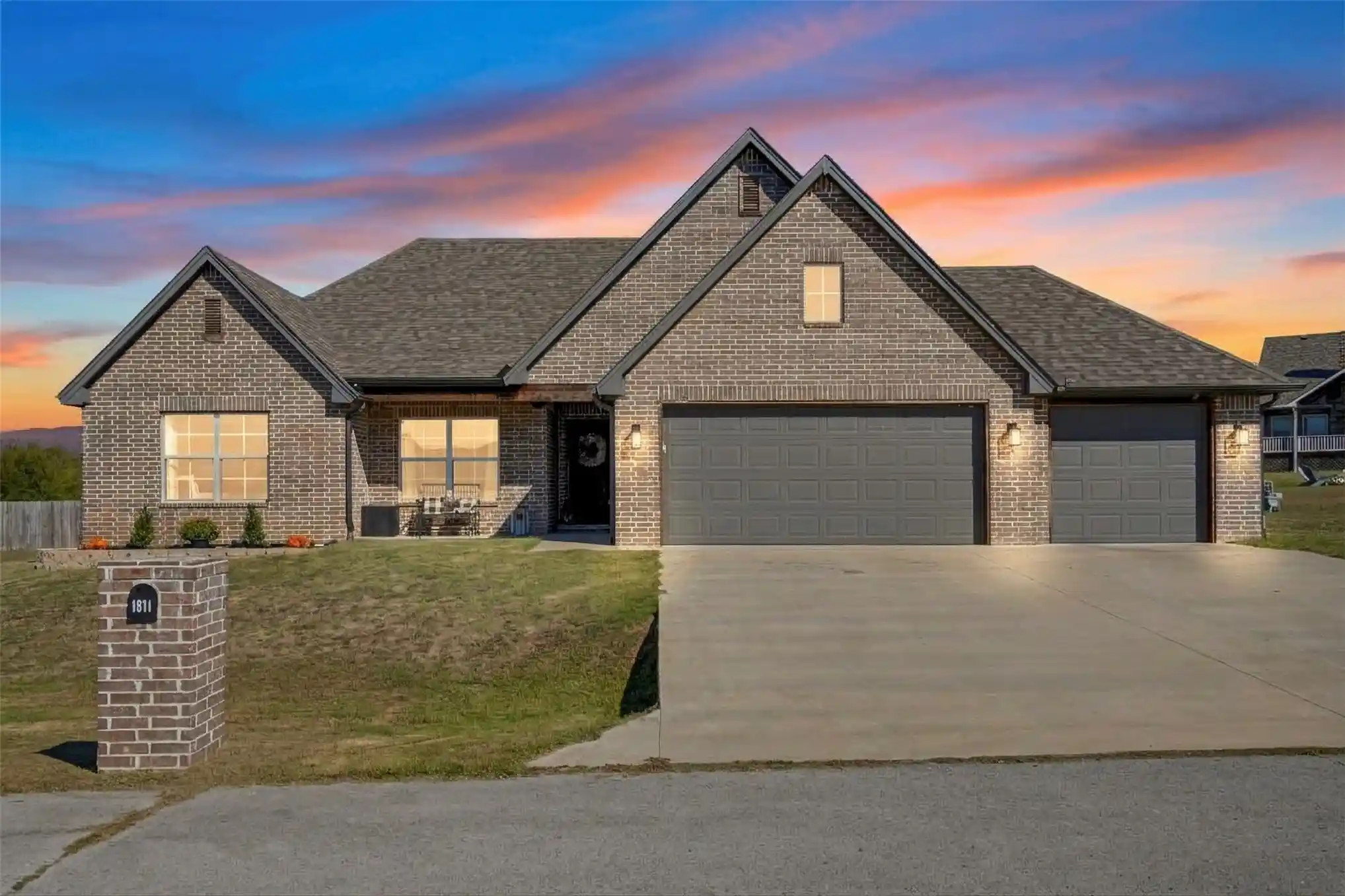 Photo 1 of Single family home for sale at 1971 E 154th Street N, Skiatook, OK 74070 | MLS# 2637005 | Listing updated on 2026-10-26
