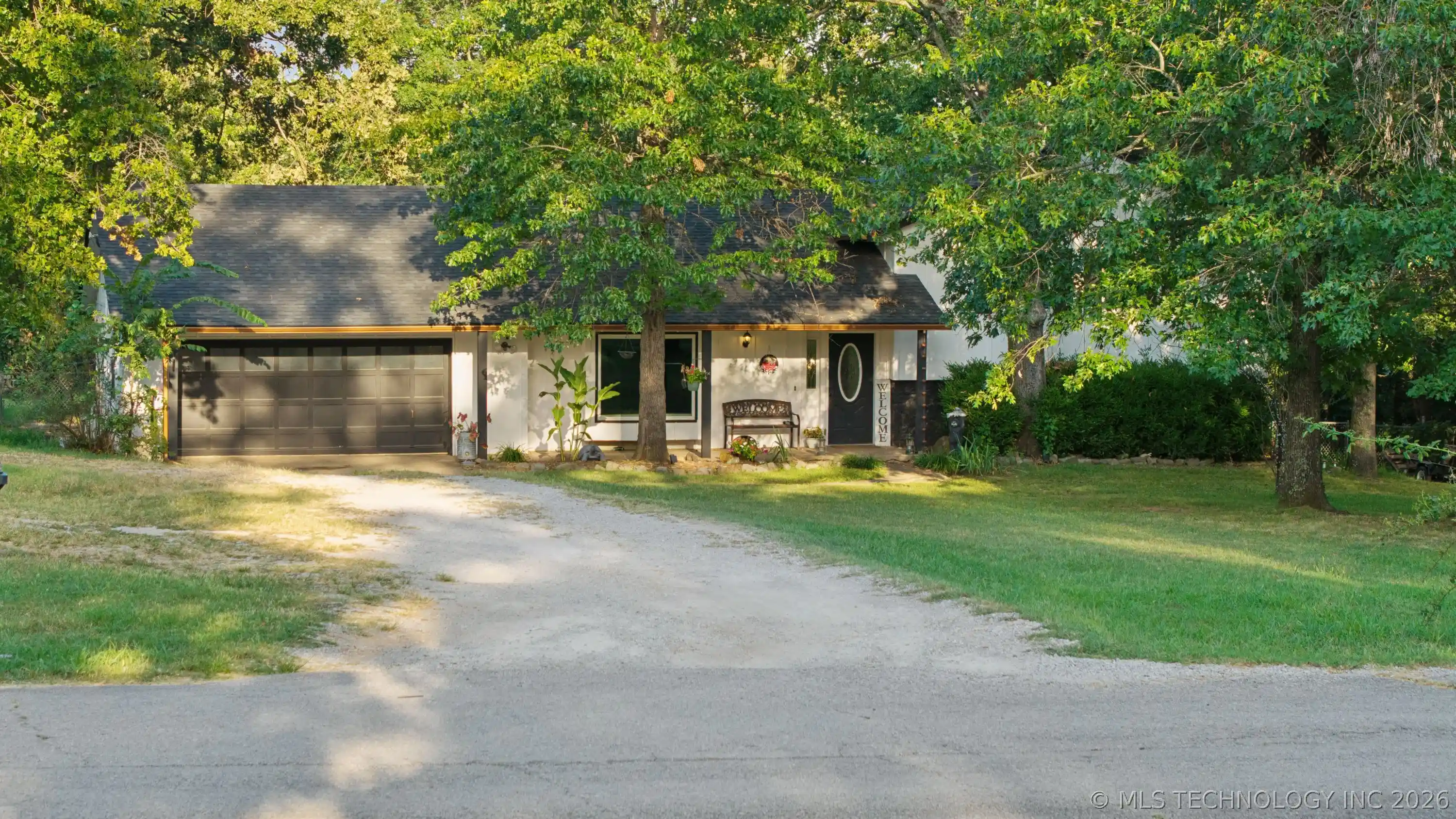Photo 1 of Single family home for sale at 17135 S Creekwood Ct, Claremore, OK 74017 | MLS# 2637203 | Listing updated on 2026-10-13