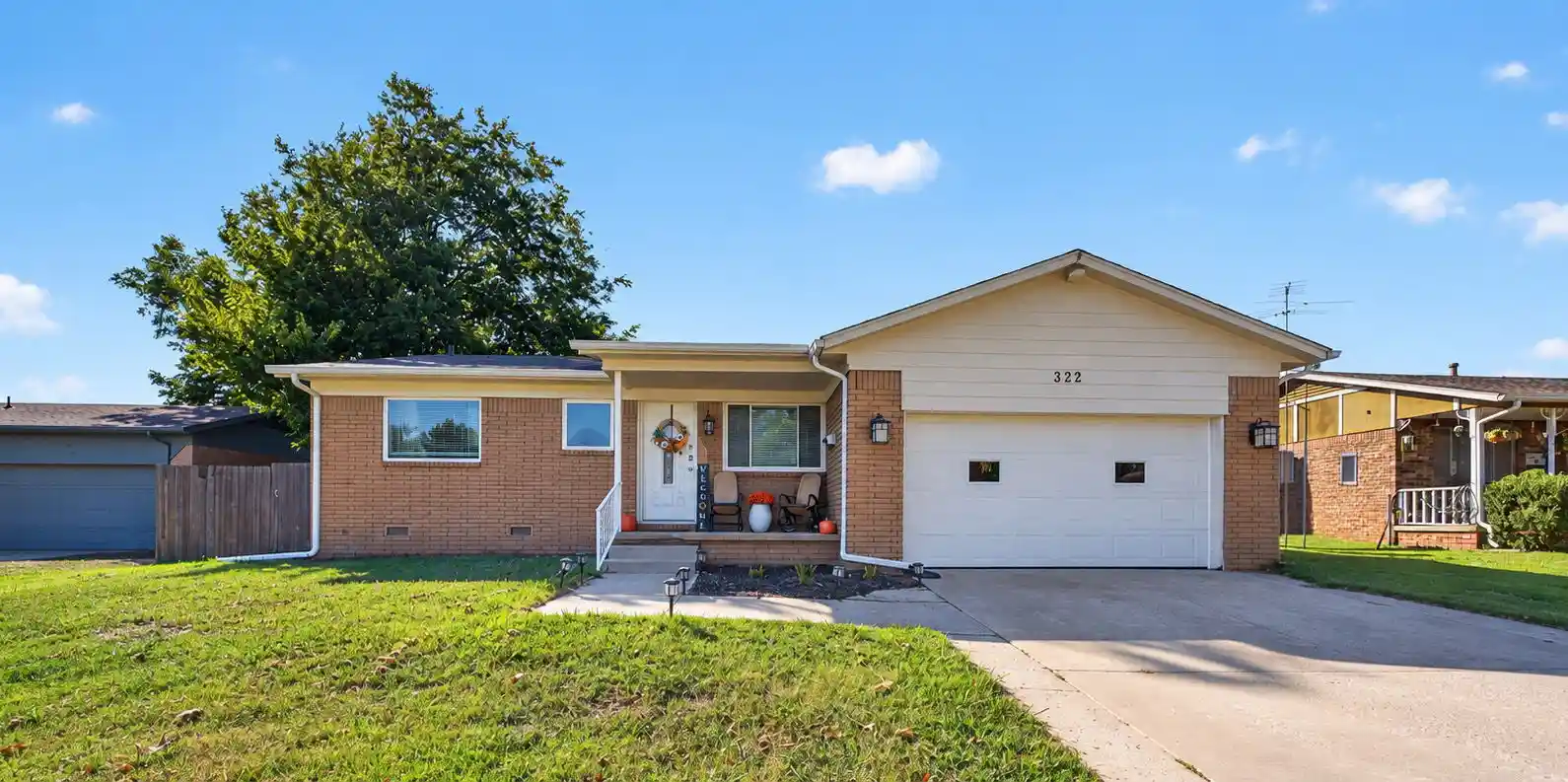 Photo 1 of Single family home for sale at 322 N Cedar St, Owasso, OK 74055 | MLS# 2637119 | Listing updated on 2026-10-13