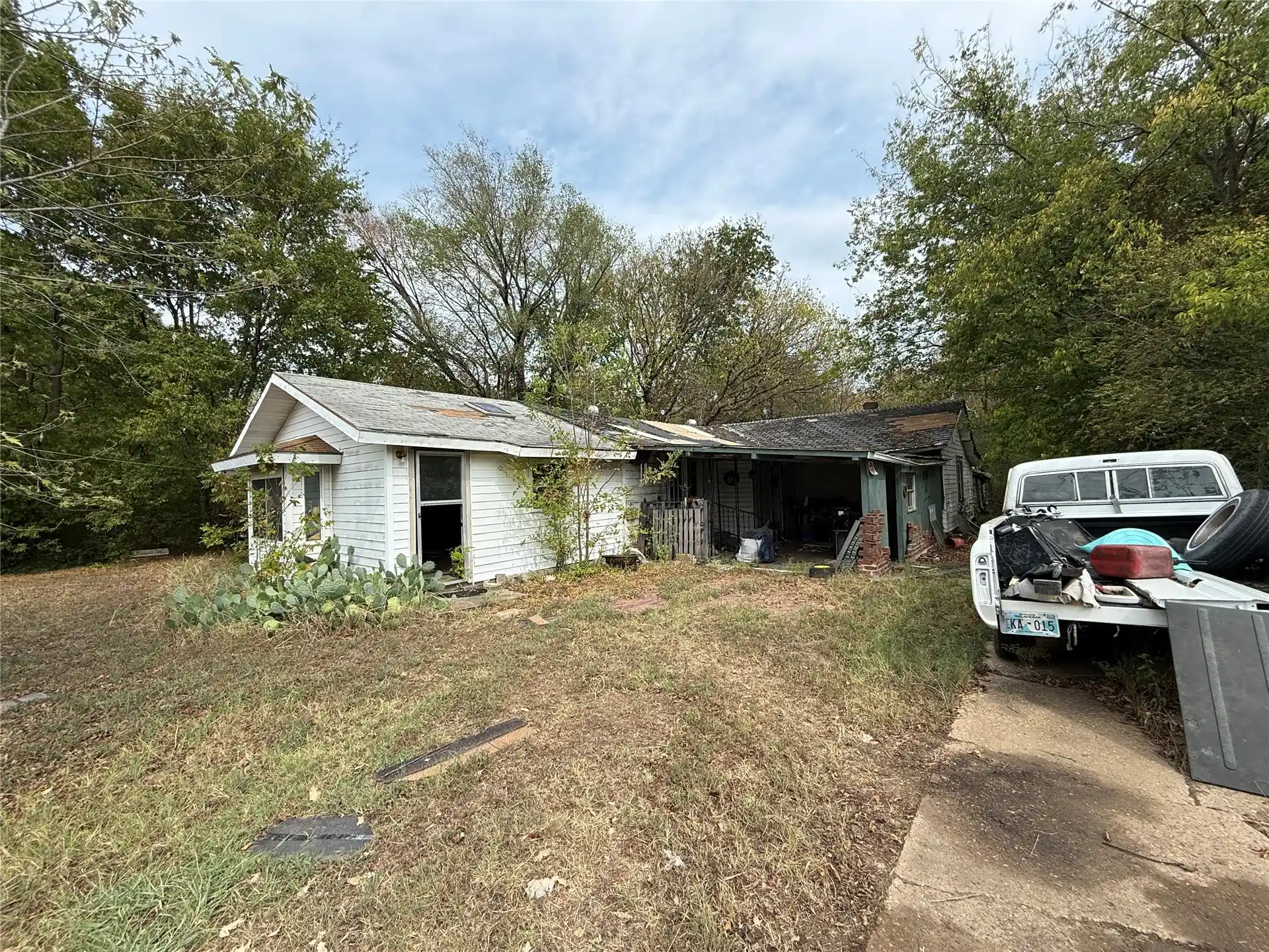 Photo 1 of Single family home for sale at 2910 S Cherokee St, Muskogee, OK 74403 | MLS# 2637412 | Listing updated on 2026-10-28
