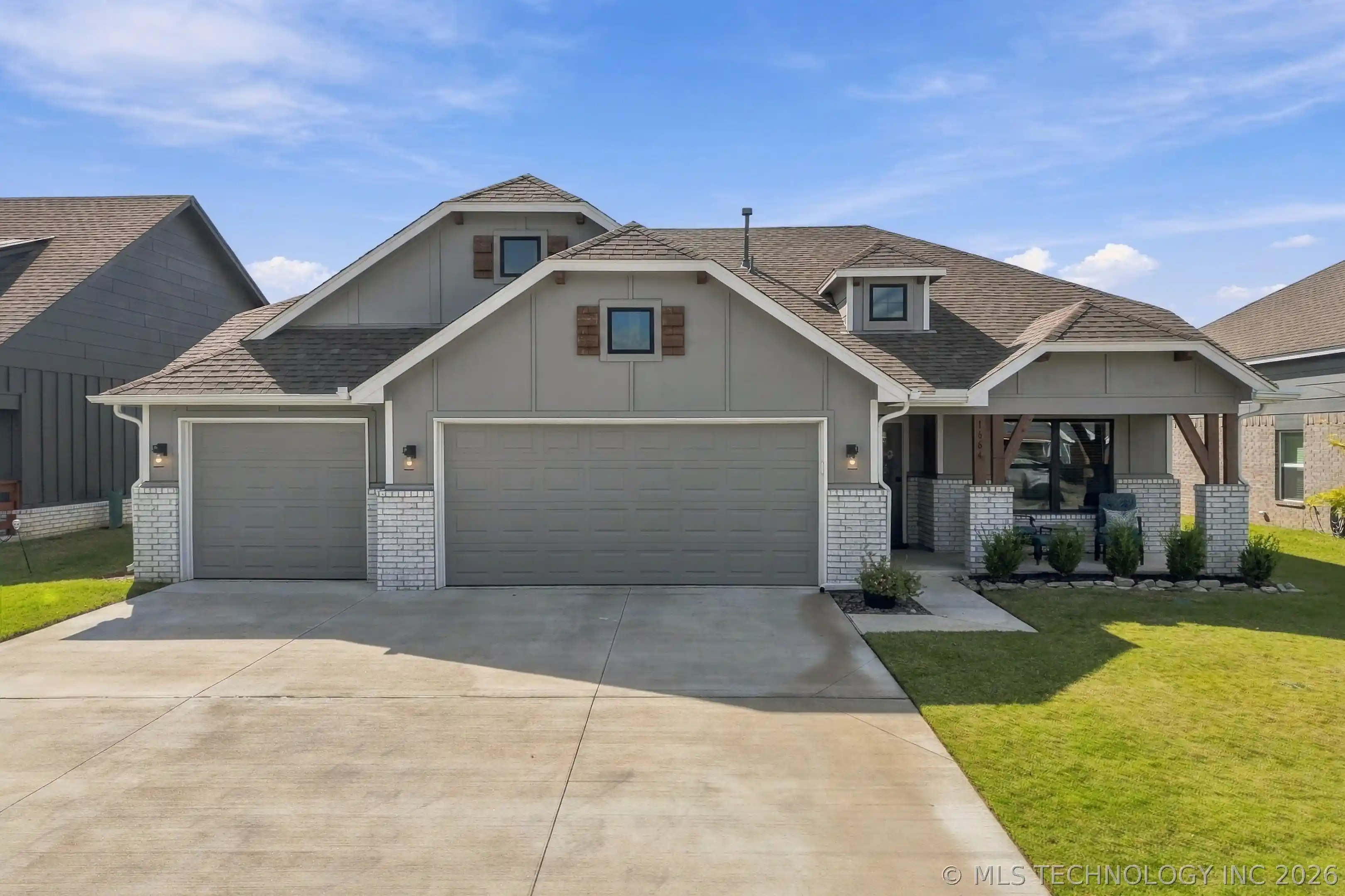 Single family home for sale at 1664 E 138 Place S, Glenpool, OK 74033 | MLS# 2638023