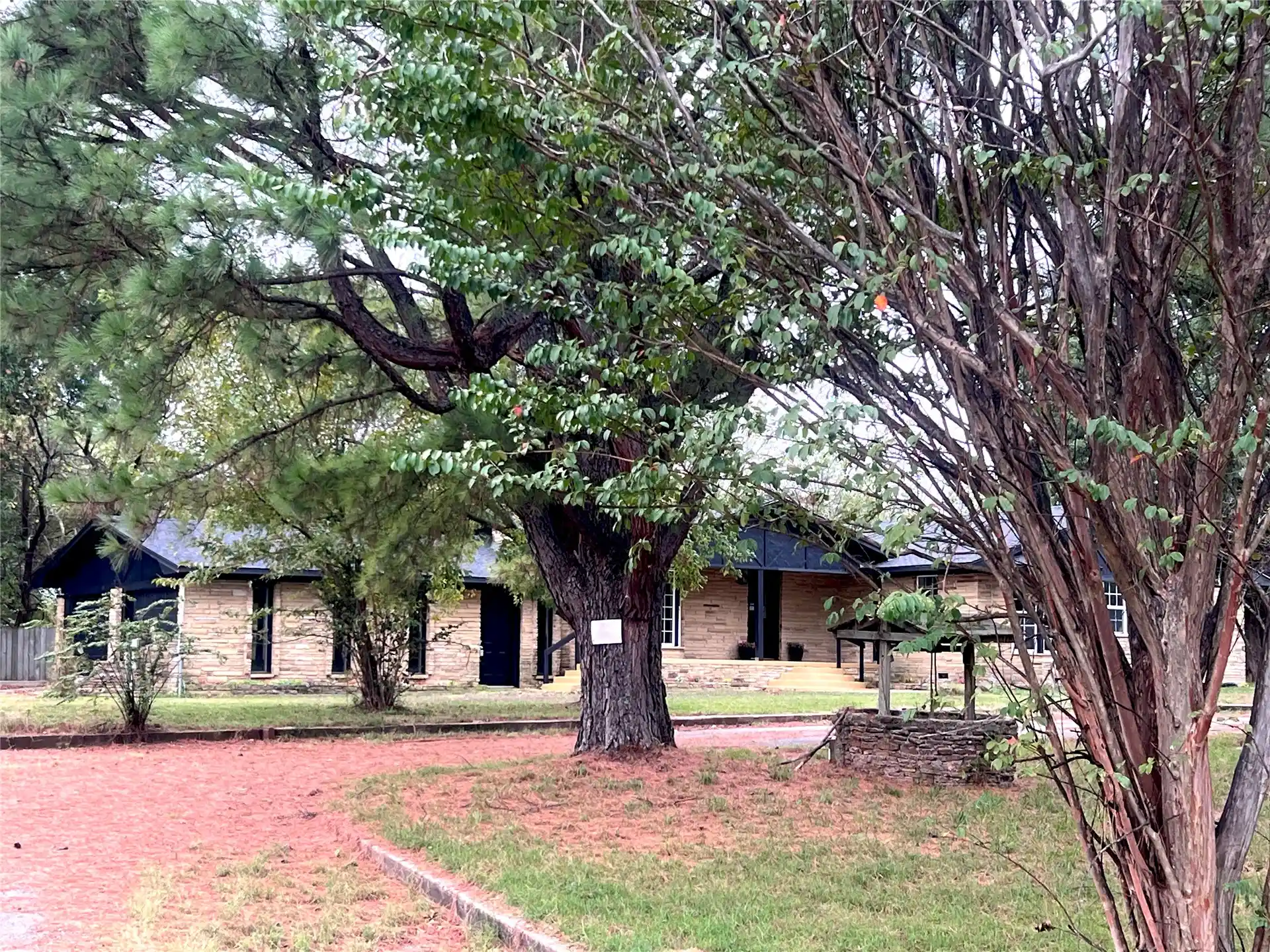 Photo 1 of Single family home for sale at 563 W Chambers Rd, Mc Alester, OK 74501 | MLS# 2638197 | Listing updated on 2026-10-23