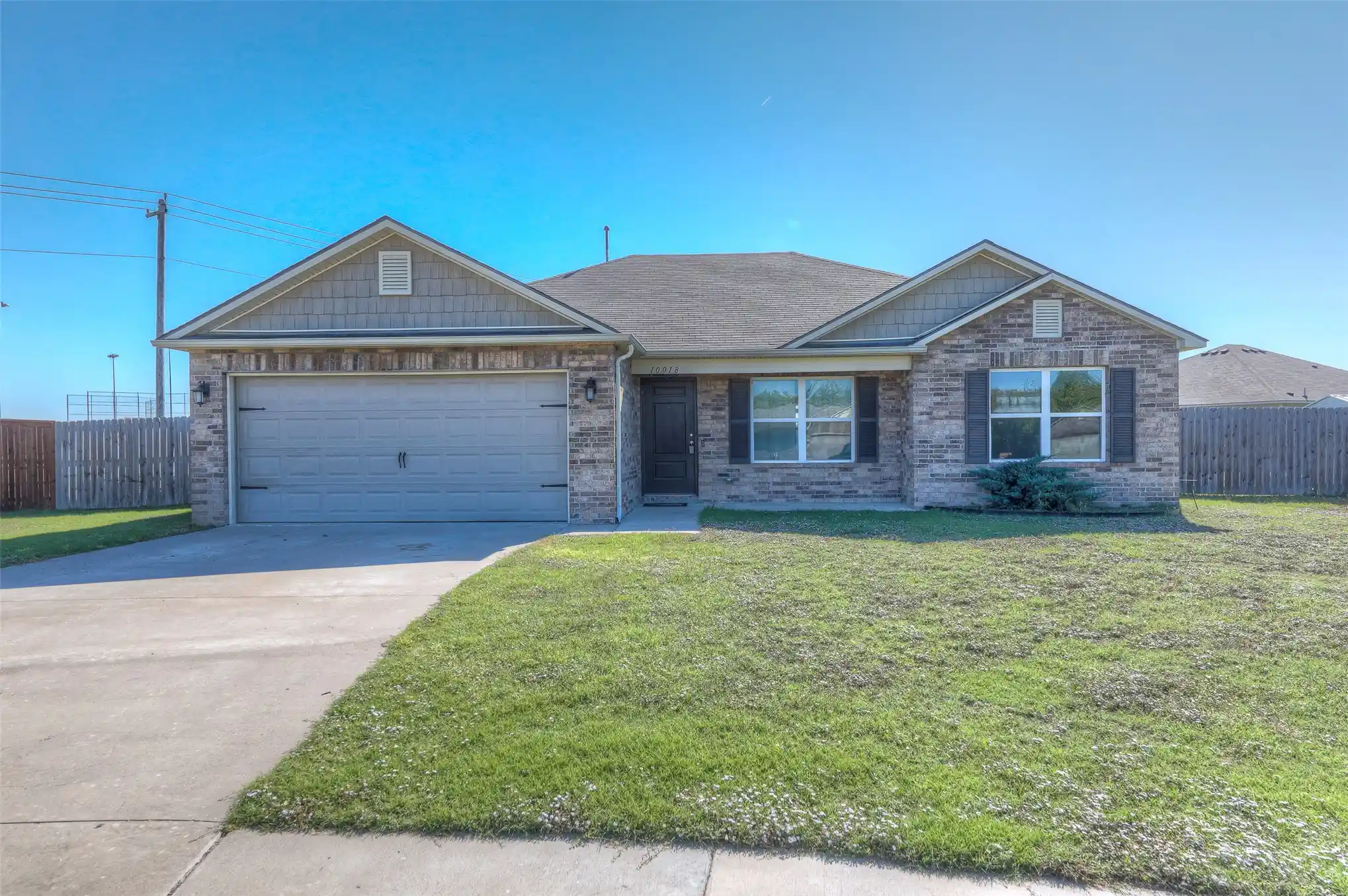 Photo 1 of Single family home for sale at 10018 E 110th Place, Owasso, OK 74055 | MLS# 2638288 | Listing updated on 2026-10-24