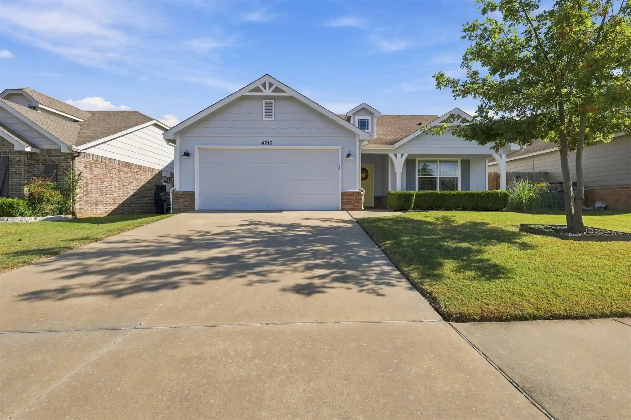 Photo 1 of Sale Pending at 4010 W 104th Court S, Jenks, OK 74037 | MLS# 2638384 | Listing updated on 2026-10-29