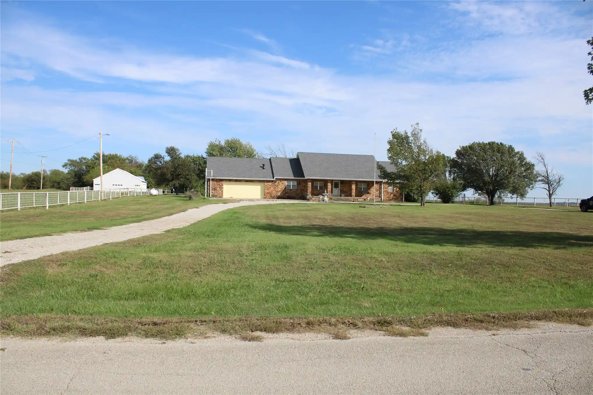 Photo 1 of Single family home for sale at 22250 Ns 416 Rd, Nowata, OK 74048 | MLS# 2638707 | Listing updated on 2026-10-25