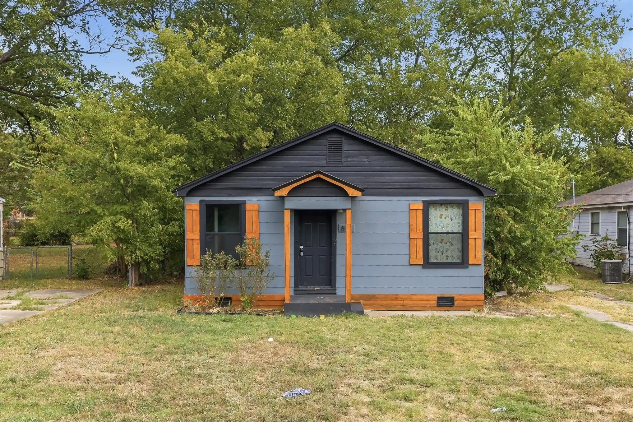 Photo 1 of Single family home for sale at 814 H Nw, Ardmore, OK 73401 | MLS# 2638809 | Listing updated on 2026-10-28