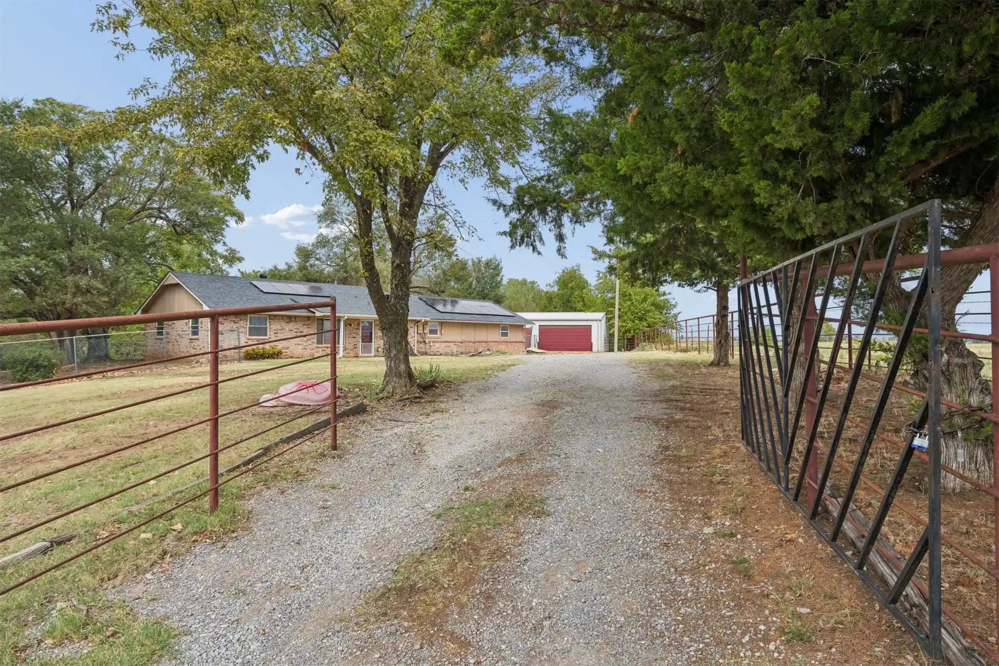 Single family home for sale at 1658 County Rd 1220, Tuttle, OK 73089 | MLS# 2638874