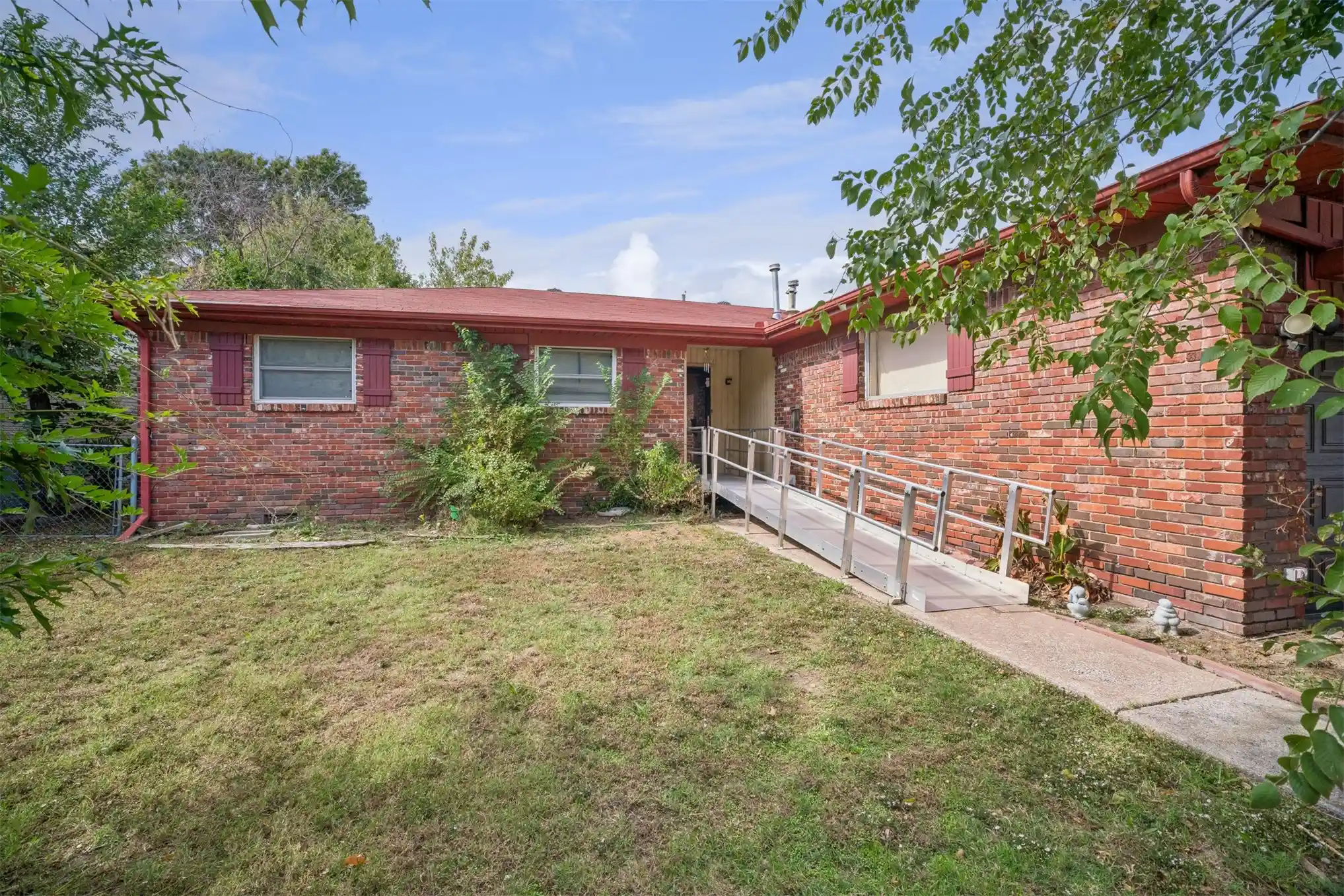 Photo 1 of Single family home for sale at 234 102nd Eastavenue, Tulsa, OK 74128 | MLS# 2639093 | Listing updated on 2026-10-29