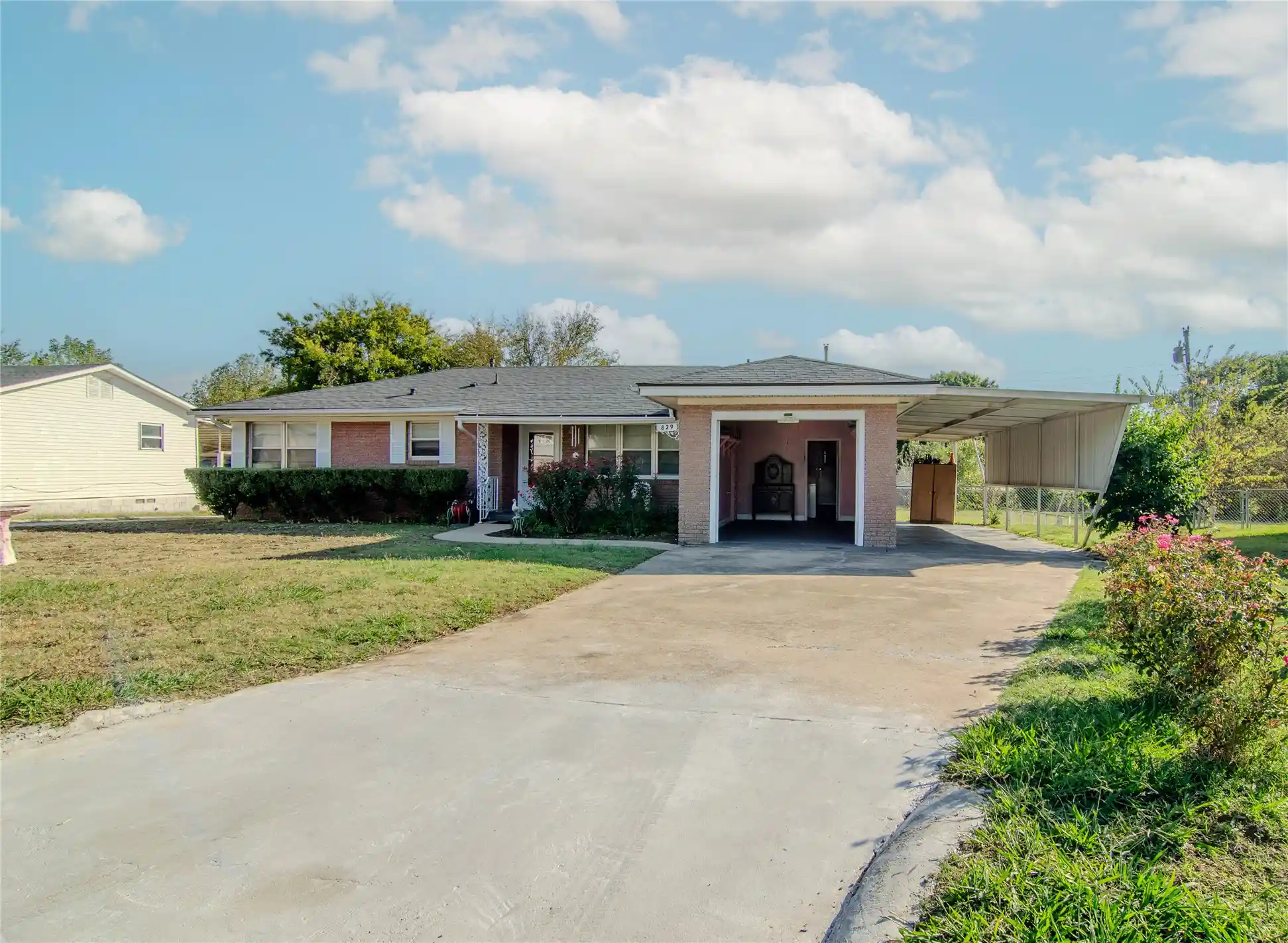 Photo 1 of Single family home for sale at 829 West 22nd, Ada, OK 74820 | MLS# 2639077 | Listing updated on 2026-10-29