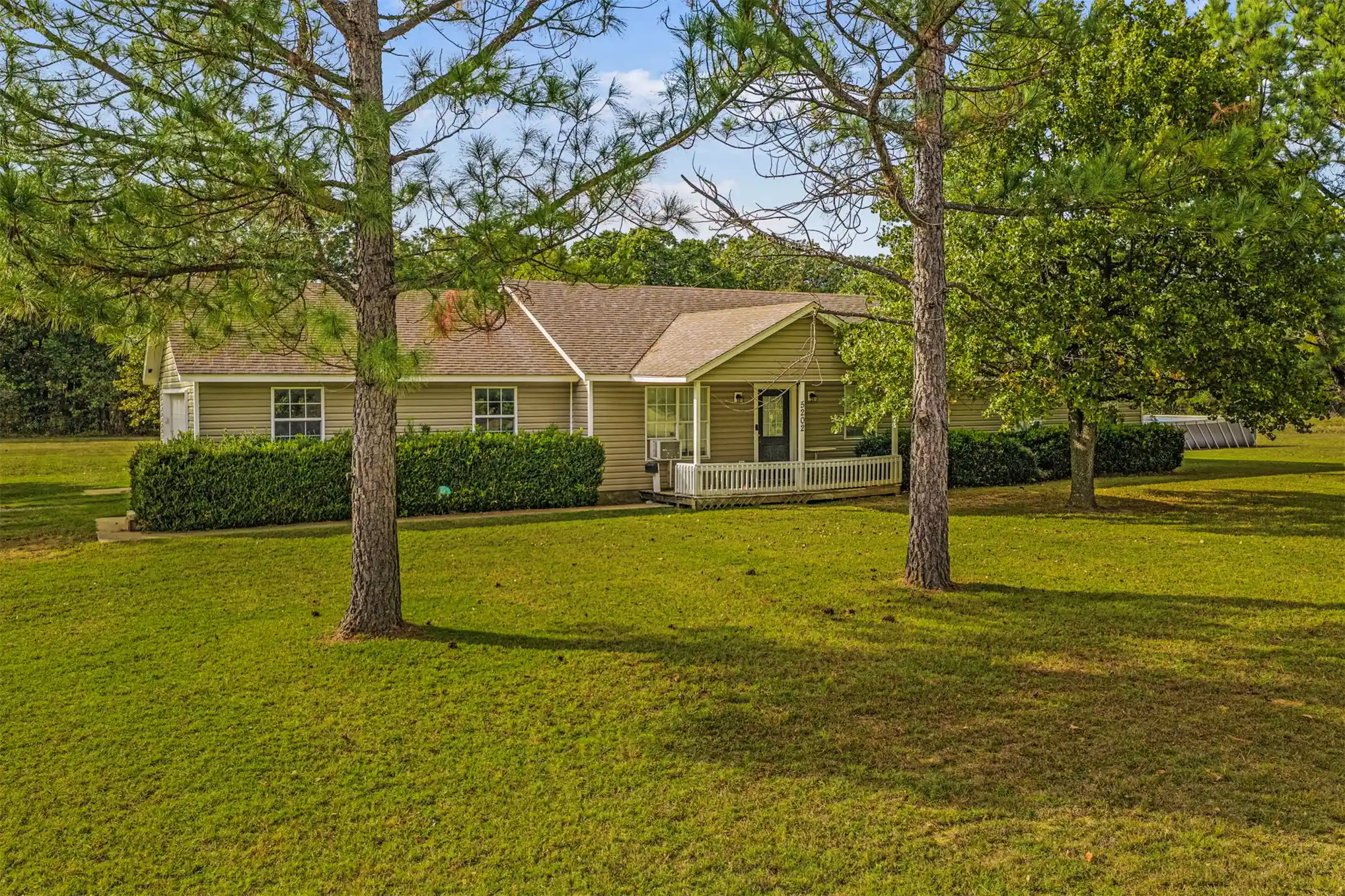 Photo 1 of Single family home for sale at 5202 S 4285 Road, Chelsea, OK 74016 | MLS# 2639126 | Listing updated on 2026-10-29