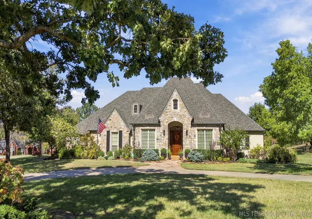 Single family home for sale at 16219 Wind Hl Cir, Skiatook, OK 74070 | MLS# 2636747