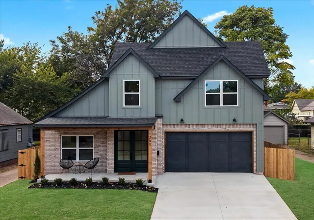 Single family home for sale at 1240 S Gary Pl, Tulsa, OK 74104 | MLS# 2636462