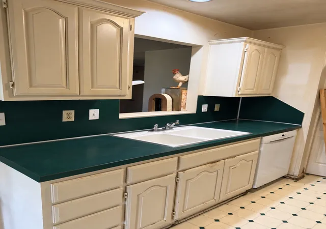 Photo 2 of Single family home for sale at 521 W Denny St, Catoosa, OK 74015 | MLS# 2639207 | Listing updated on 2026-10-30
