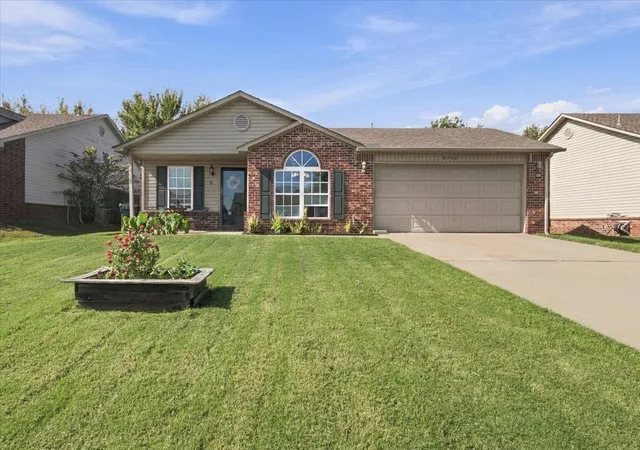 Single family home for sale at 8756 S 261st East Ave, Broken Arrow, OK 74014 | MLS# 2639268