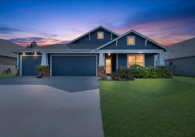 Single family home for sale at 31574 E 64th Street S, Broken Arrow, OK 74014 | MLS# 2638080