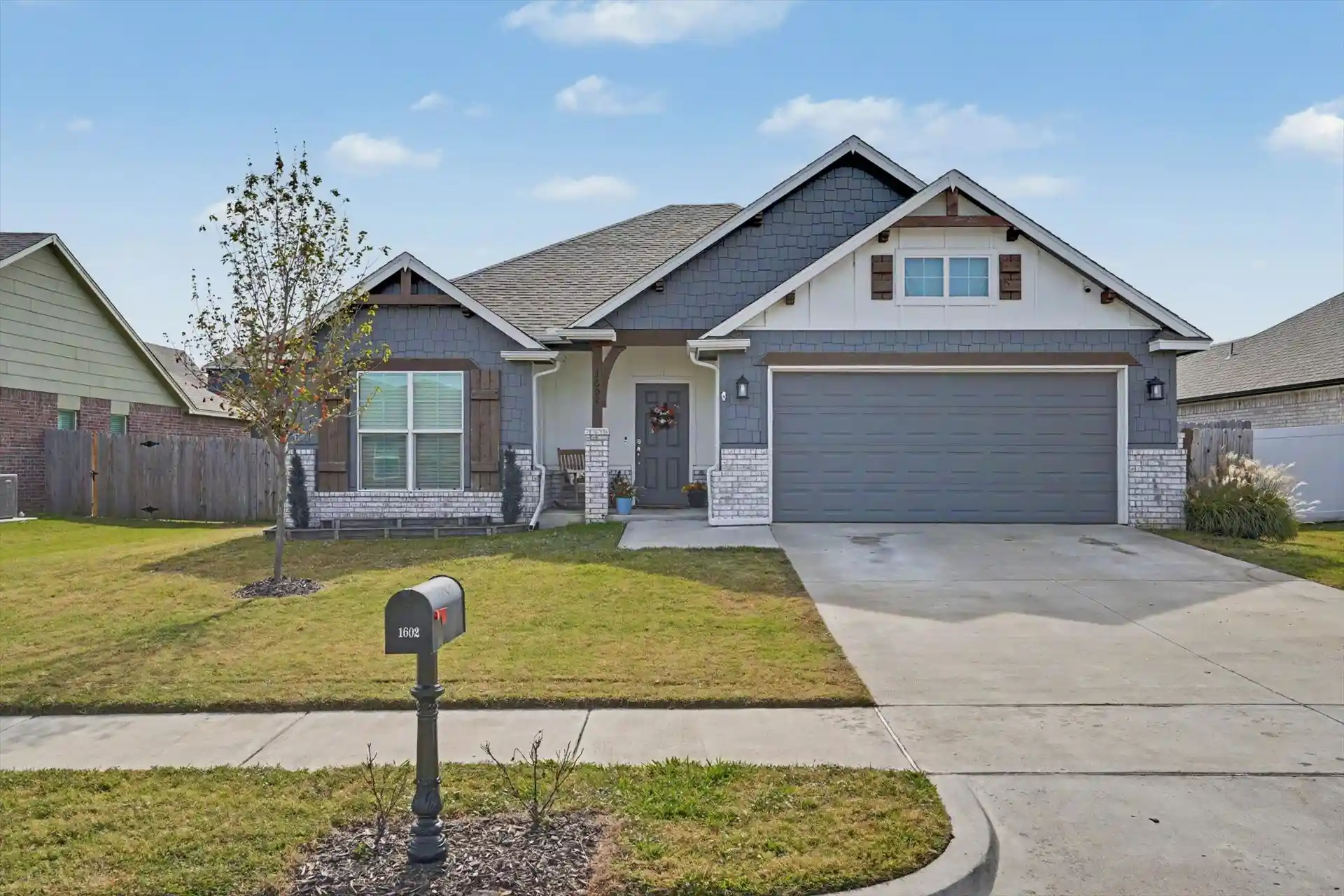 Single family home for sale at 1602 E 139th Street, Glenpool, OK 74033 | MLS# 2639339