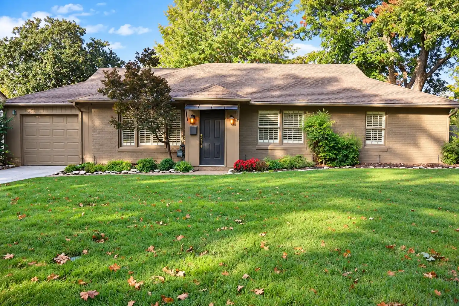 Single family home for sale at 3918 S Trenton Ave, Tulsa, OK 74105 | MLS# 2639216
