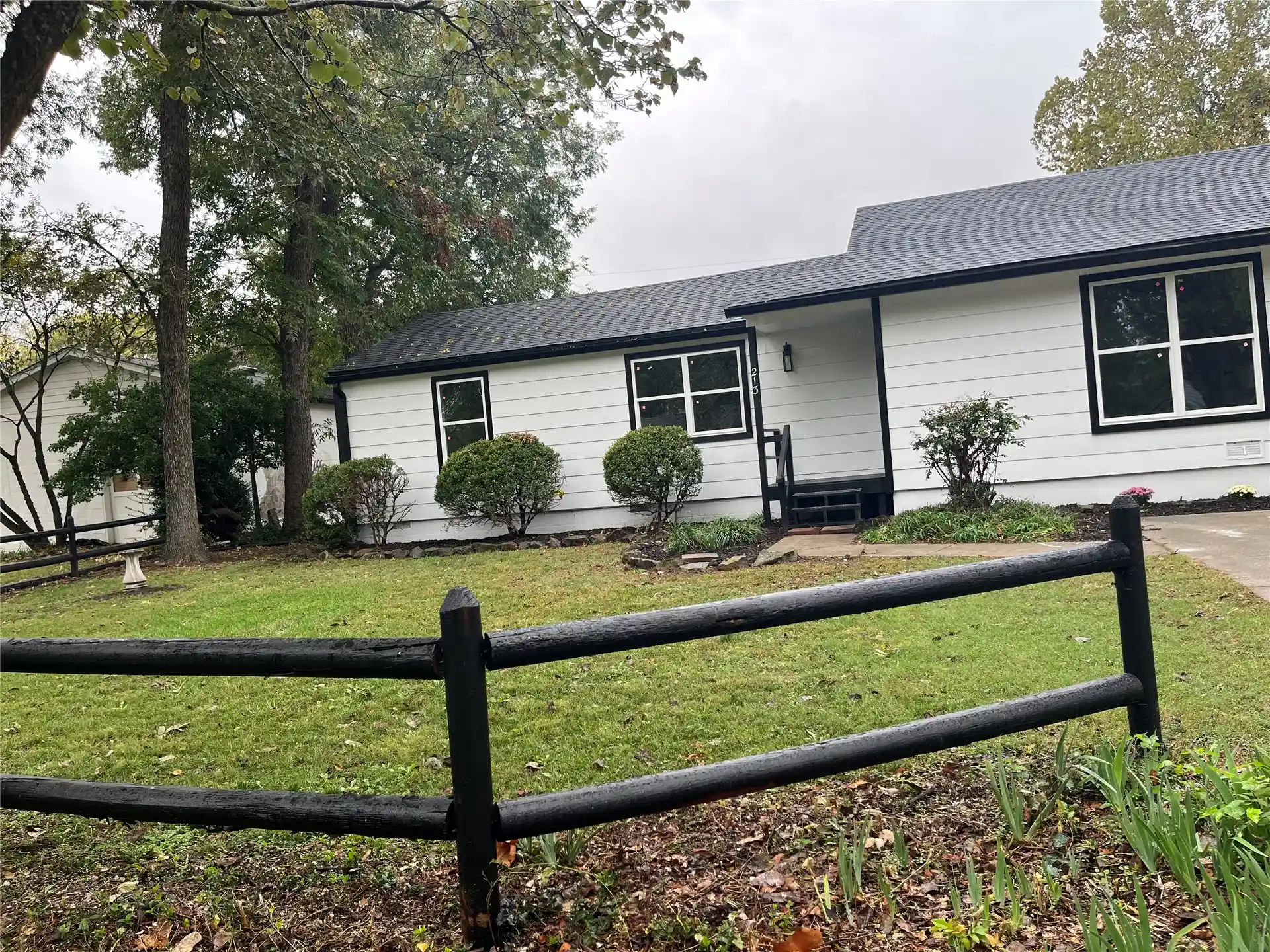 Single family home for sale at 213 S Ash St, Catoosa, OK 74015 | MLS# 2638558