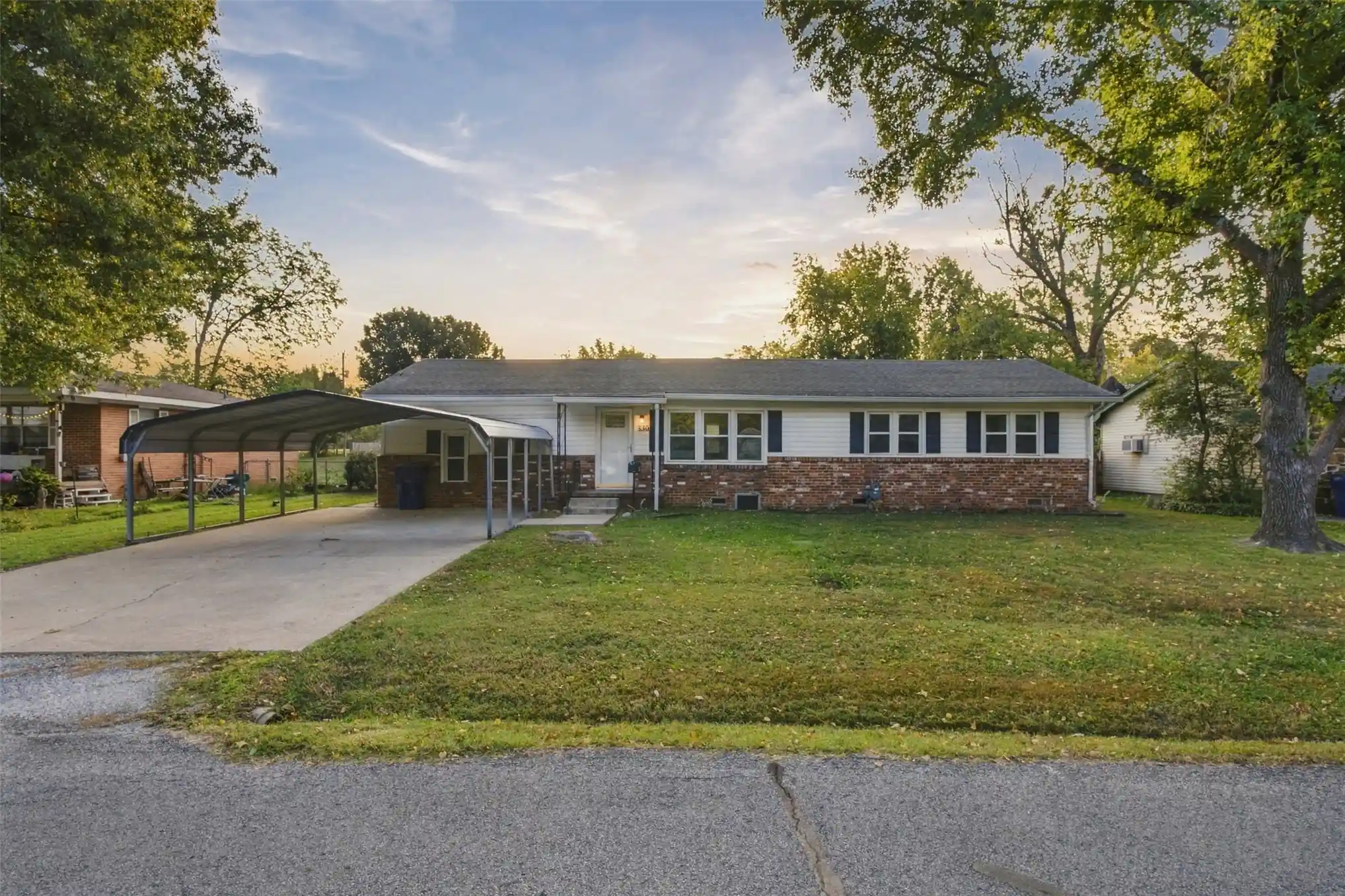 Single family home for sale at 530 N Adair St, Vinita, OK 74301 | MLS# 2639372