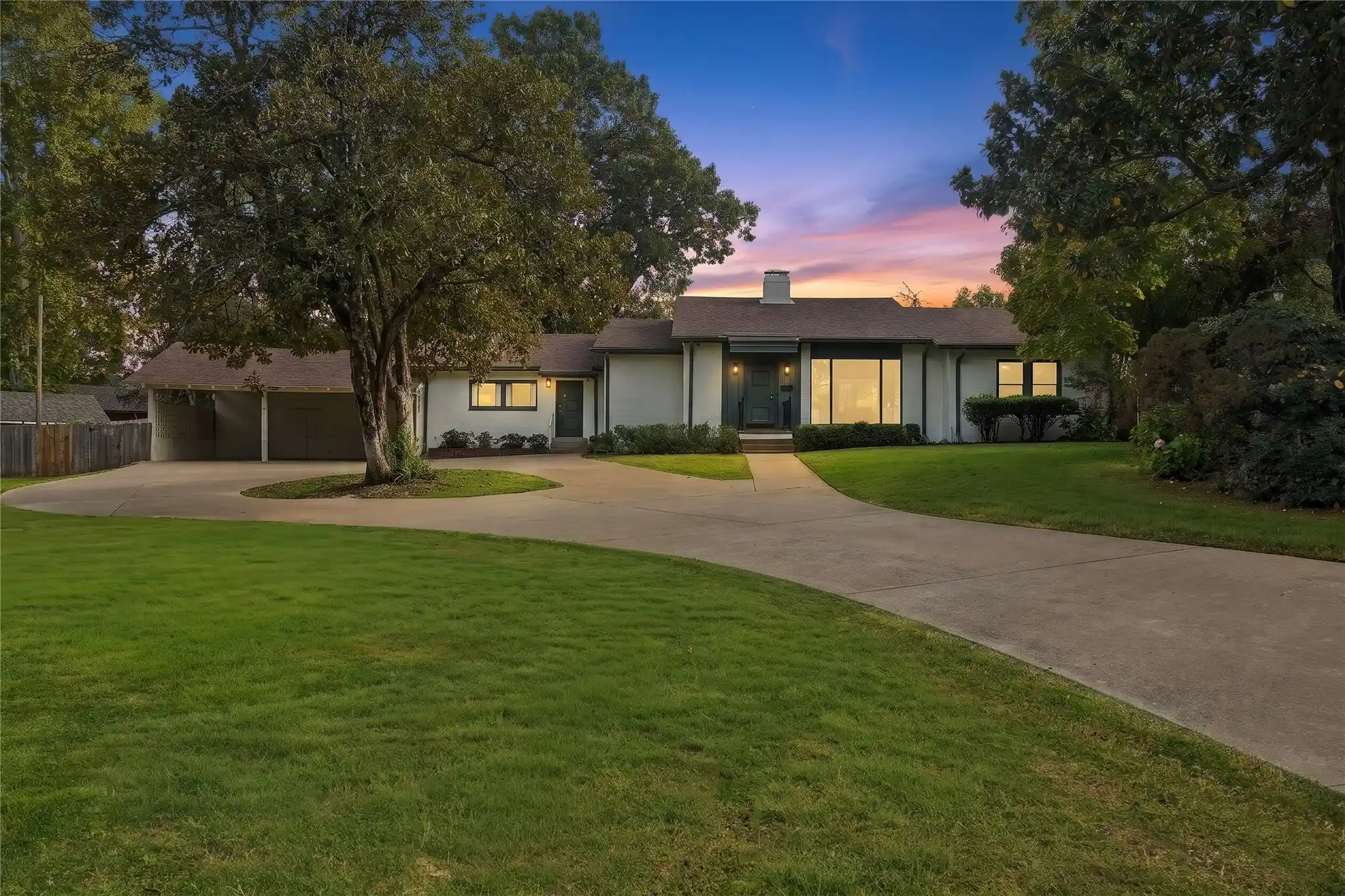 Photo 1 of Single family home for sale at 3245 S Victor Ave, Tulsa, OK 74105 | MLS# 2639332 | Listing updated on 2026-10-31