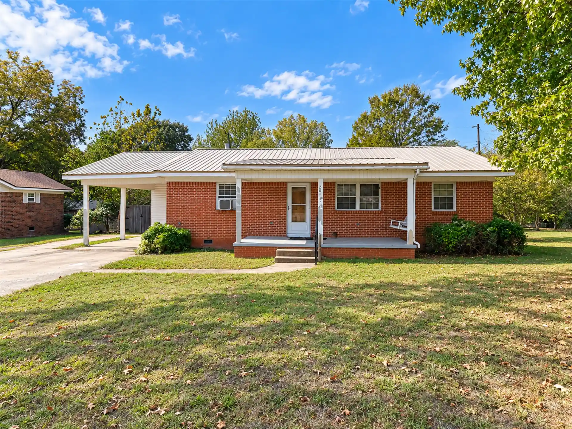 Photo 1 of Single family home for sale at 201 Kennedy, Vian, OK 74962 | MLS# 2639443 | Listing updated on 2026-10-30