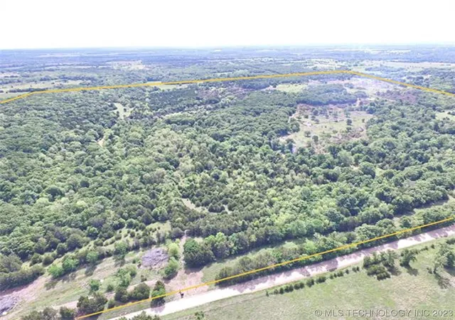 Photo 4 of Sale Pending at E Fairlawn Rd, Cushing, OK 74023 | MLS# 1941473 | Listing updated on 2026-08-20