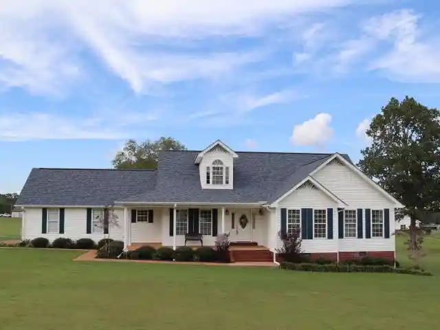 1st image of 200 Kerr Farms Ln, Savannah, TN 38372 | MLS# 10132029
