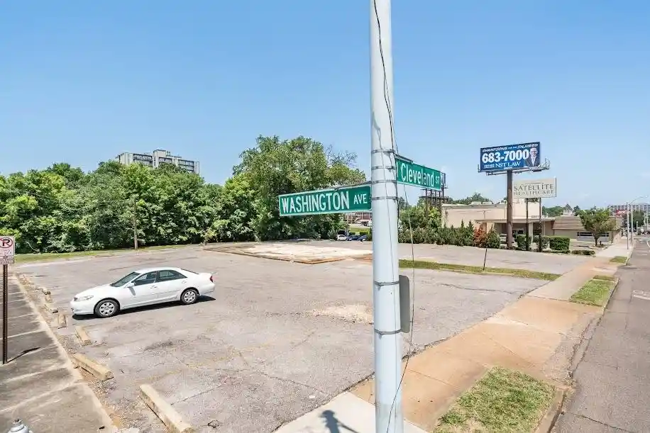 2nd image of 153 N Cleveland St, Memphis, TN 38104 | MLS# 10161564
