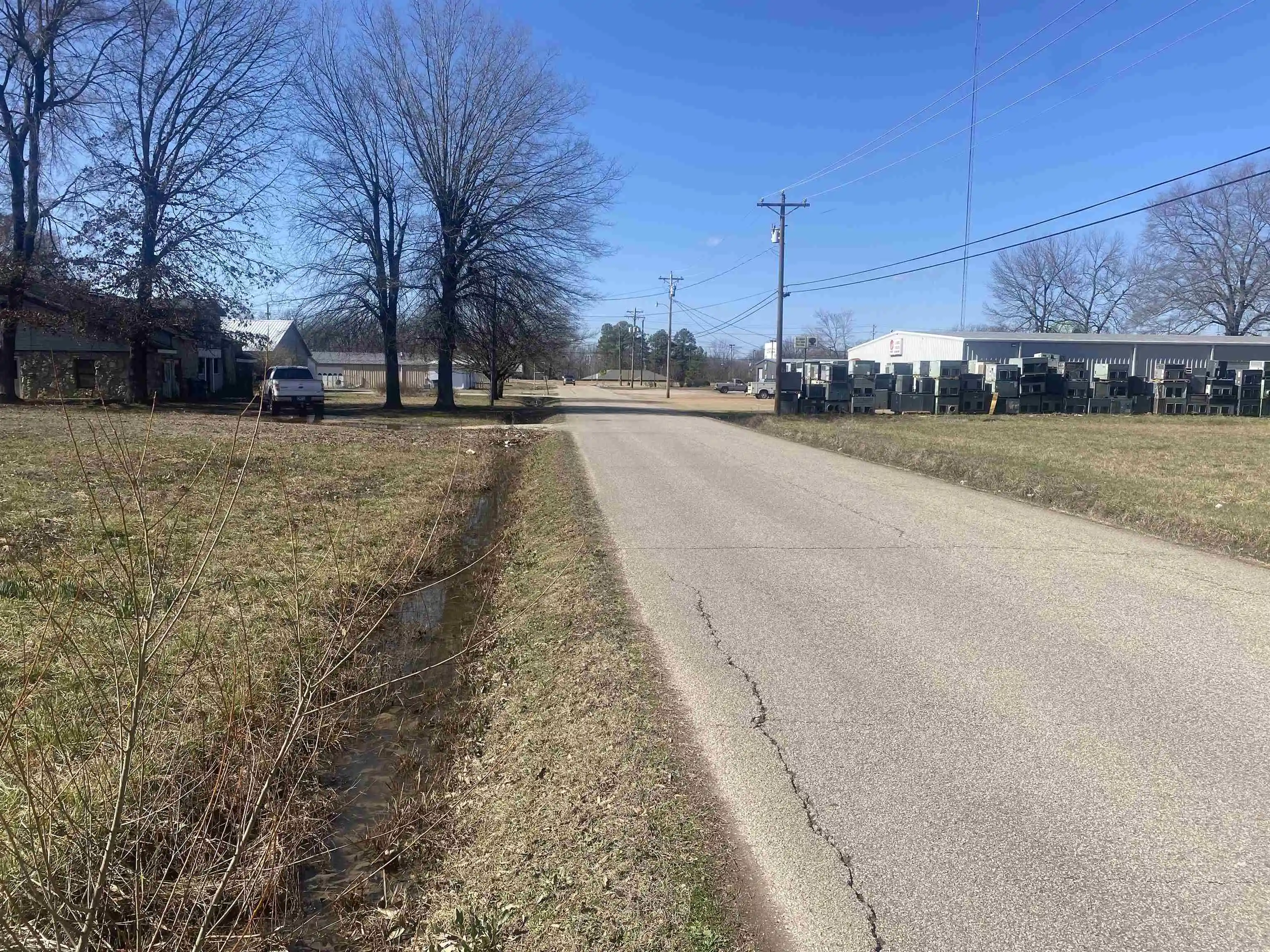 3rd image of 150 Eureka St, Savannah, TN 38372 | MLS# 10165869