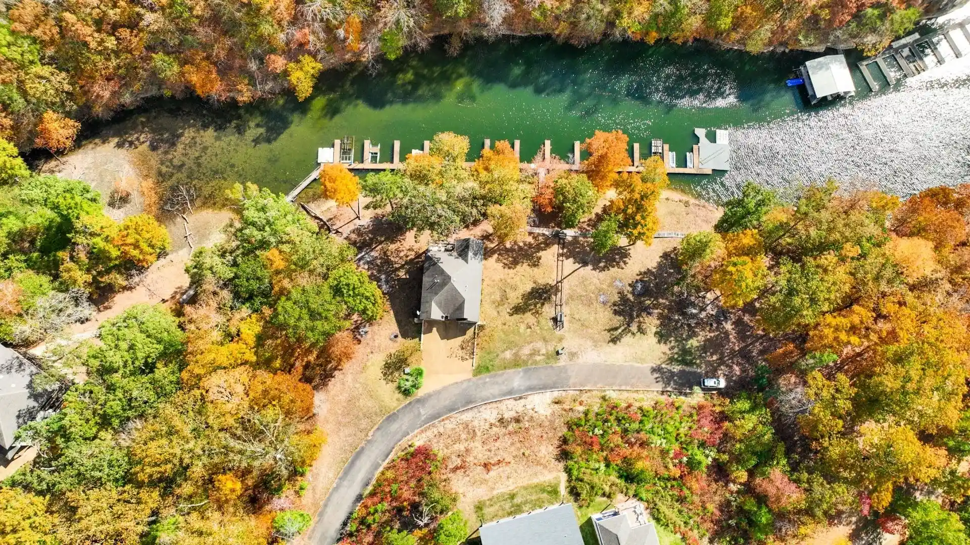 image of 123 Breezey Pt, Savannah, TN 38372 | MLS# 10181176